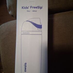 Owala Kids' FreeSip Bottle - Bright Blue